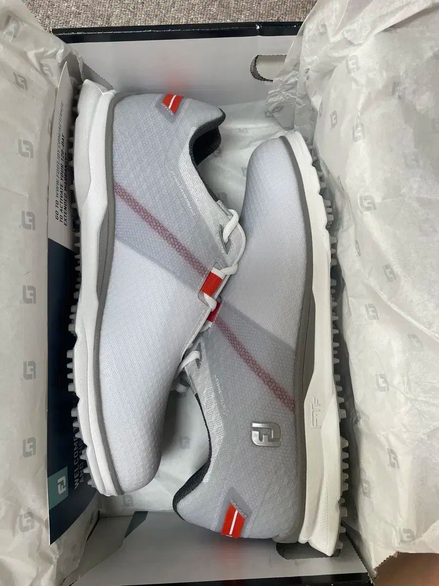 【雷市場（ポンジャン）商品韓国直送】 FootJoy(フットジョイ) ゴルフシューズ グレー メンズ 275 280 サイズ