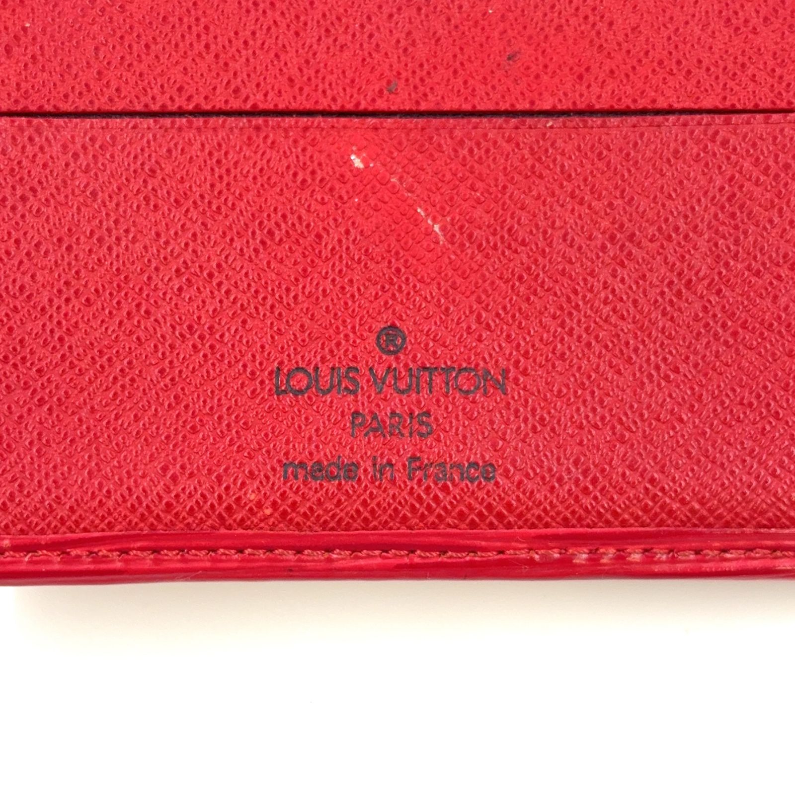 LOUIS VUITTON ポルトビエ コンパクト エピ エピ カスティリアン