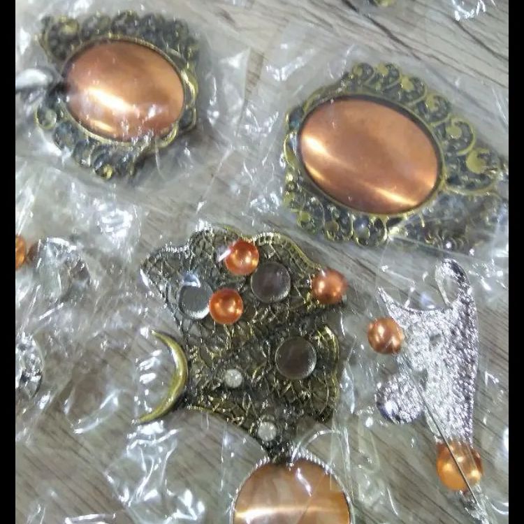 K103七宝焼アクセサリーパーツ素材90点セット - メルカリ