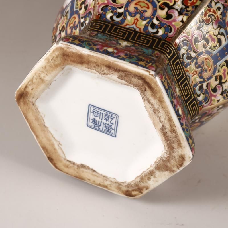 清乾隆蒔金琺瑯彩紫紅花鳥六方花瓶 景徳鎮 陶磁器 装飾品 現代工芸品