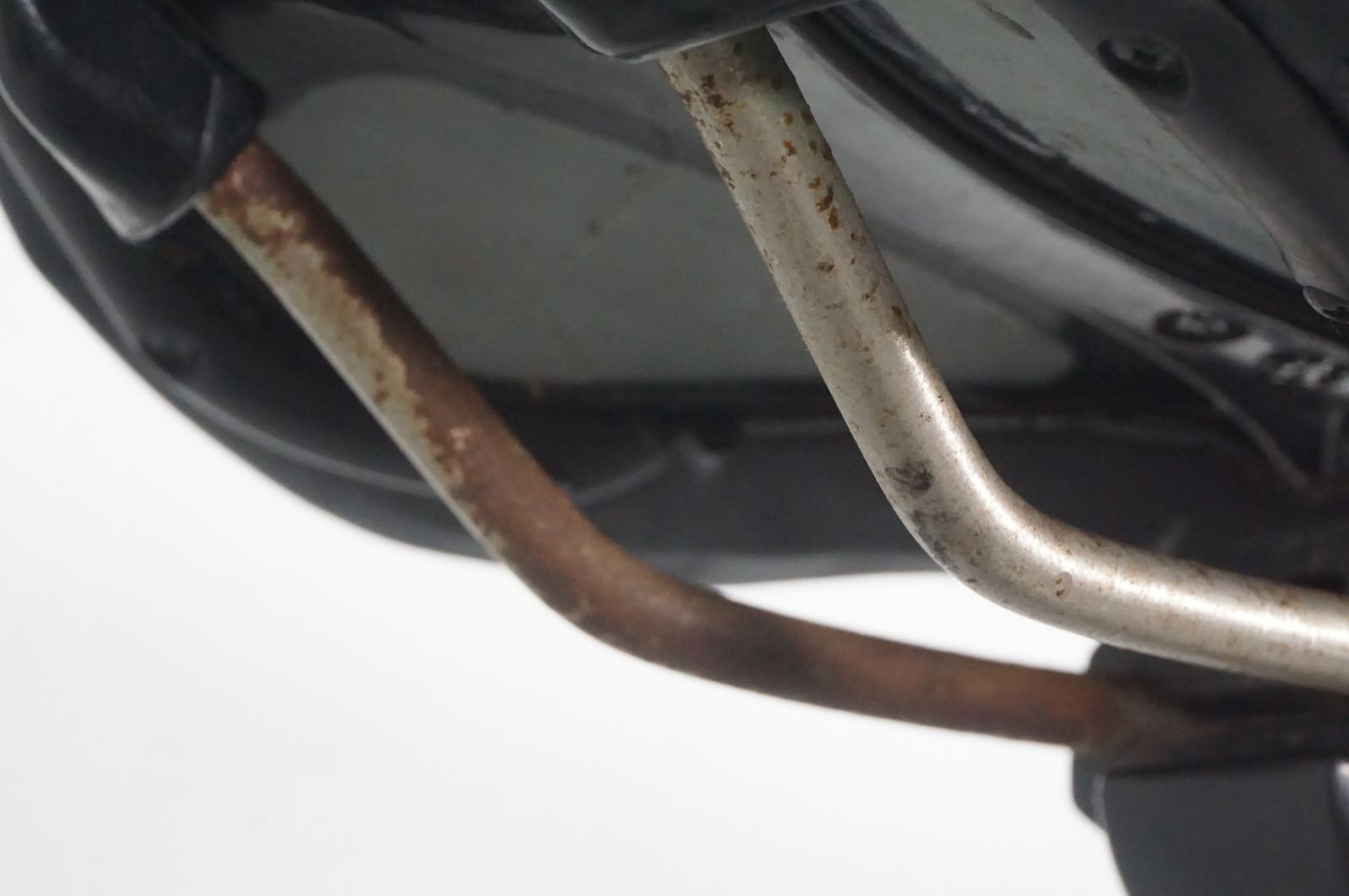 クロスバイク |