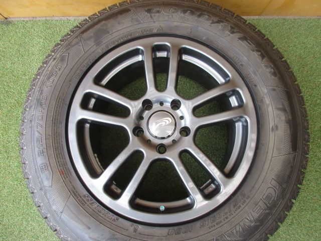 み レイズ ベルサス 215 70R16 スタッドレスタイヤ４本SET デリカD5 アウトランダー RAV4