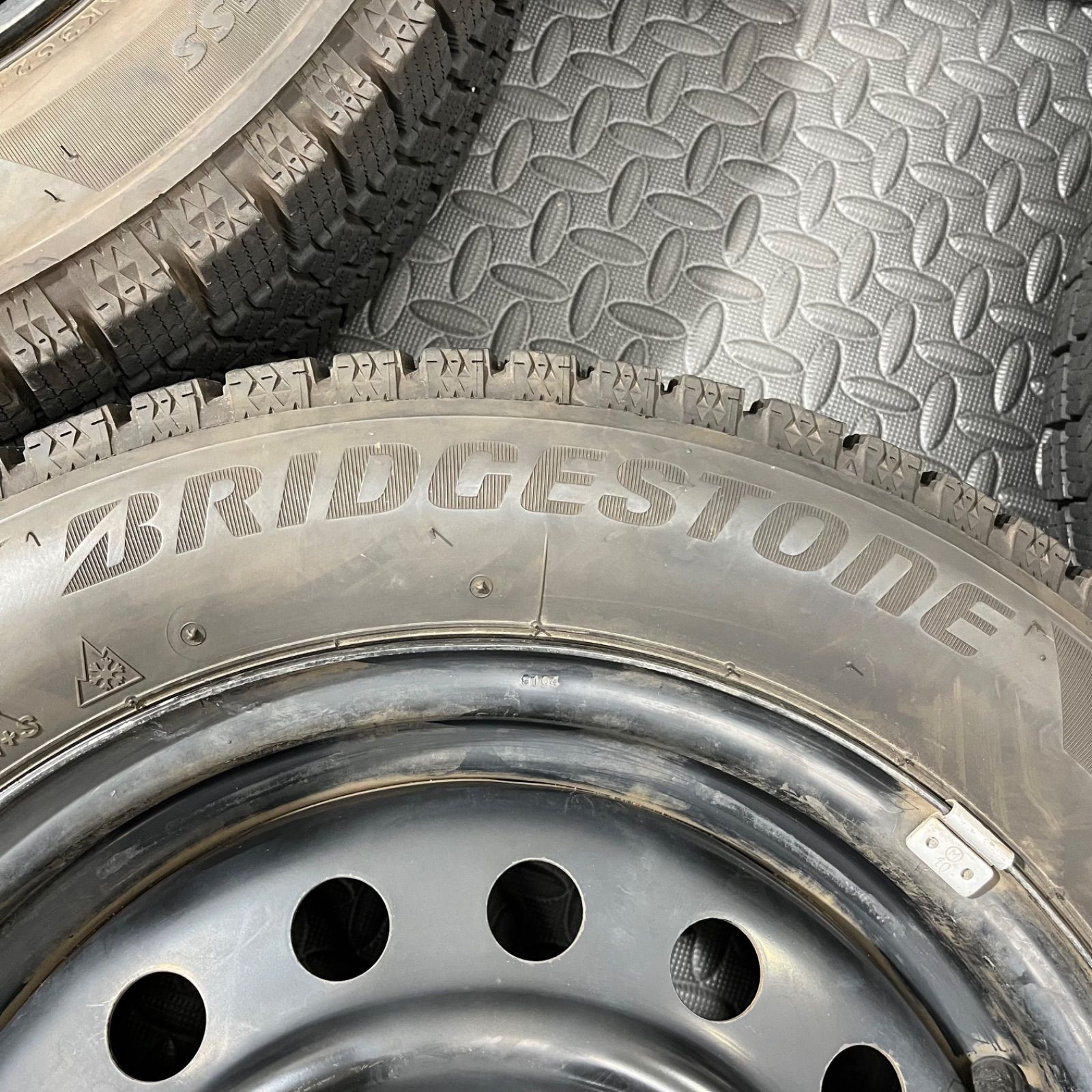 65R14 ブリヂストン