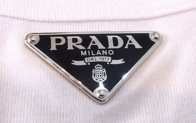 PRADAプラダ　ジャージーリブニットタンクトップス　ロゴプレート 36 三越伊勢丹 | PRADA/プラダ_Women通販 | リブニット ジャージー