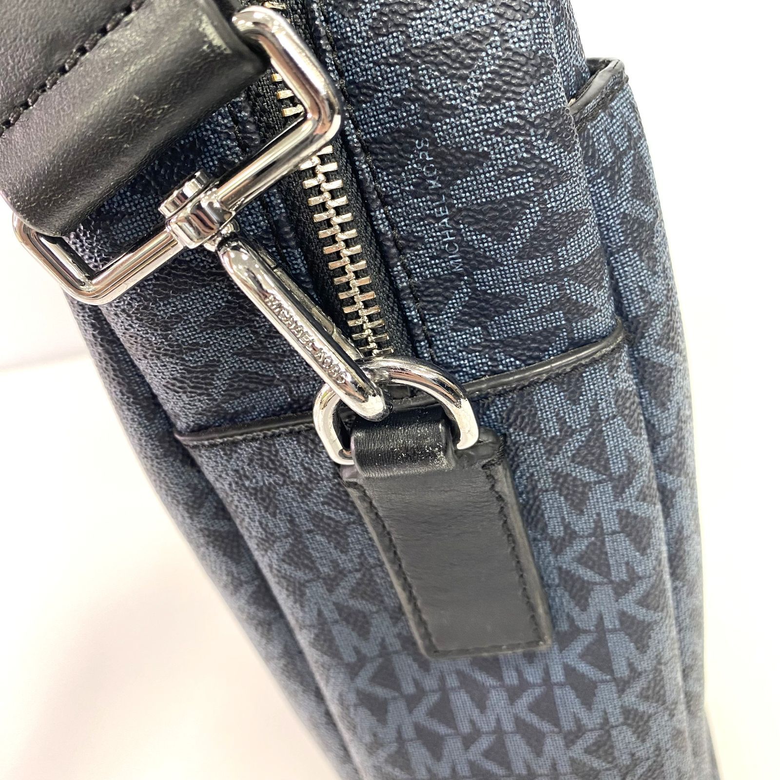 中古品】MICHAEL KORS 2WAY ビジネスバック レザー 総柄