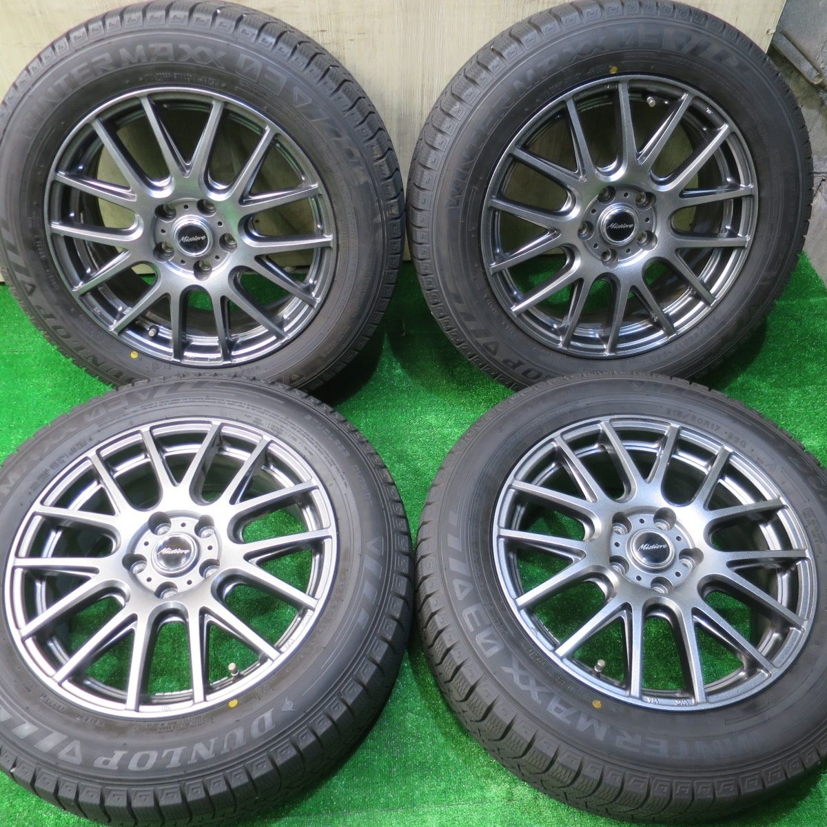 バリ溝 21年 キレイ 9.5分 スタッドレス 215 60R17 ダンロップ ウインターマックス 03 Mistiere ミスティーレ 17インチ PCD114.3 5H 5101103NJス