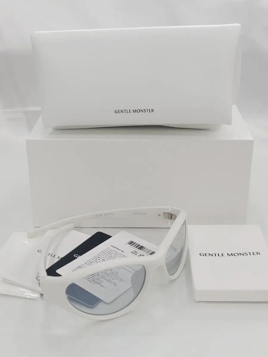 ジェントル モンスター スガ バフ 店内純正品