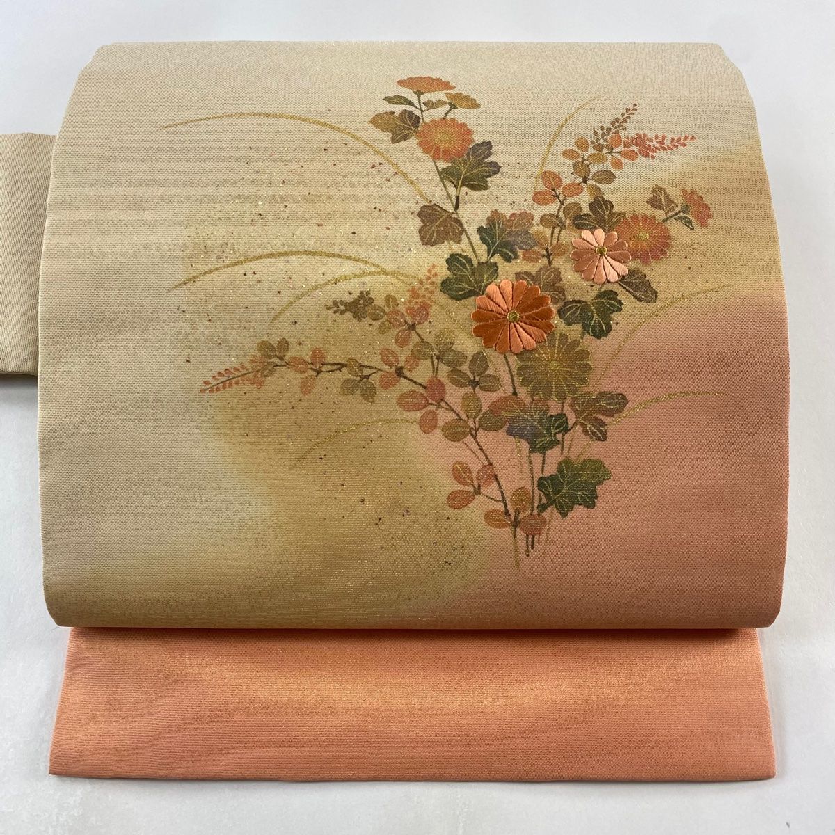 名古屋帯 秀品 菊 萩 刺繍 箔 ベージュ 正絹