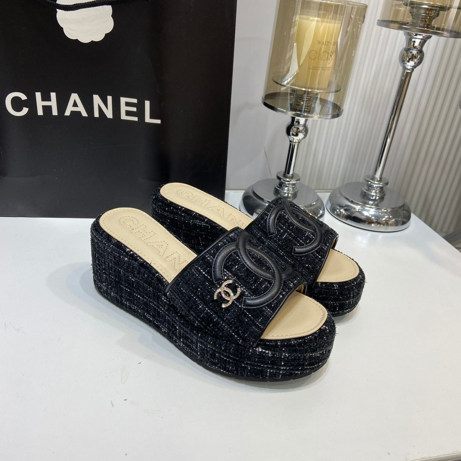 新品未使用 CHANEL シャネル 人気 厚底 サンダル - メルカリ