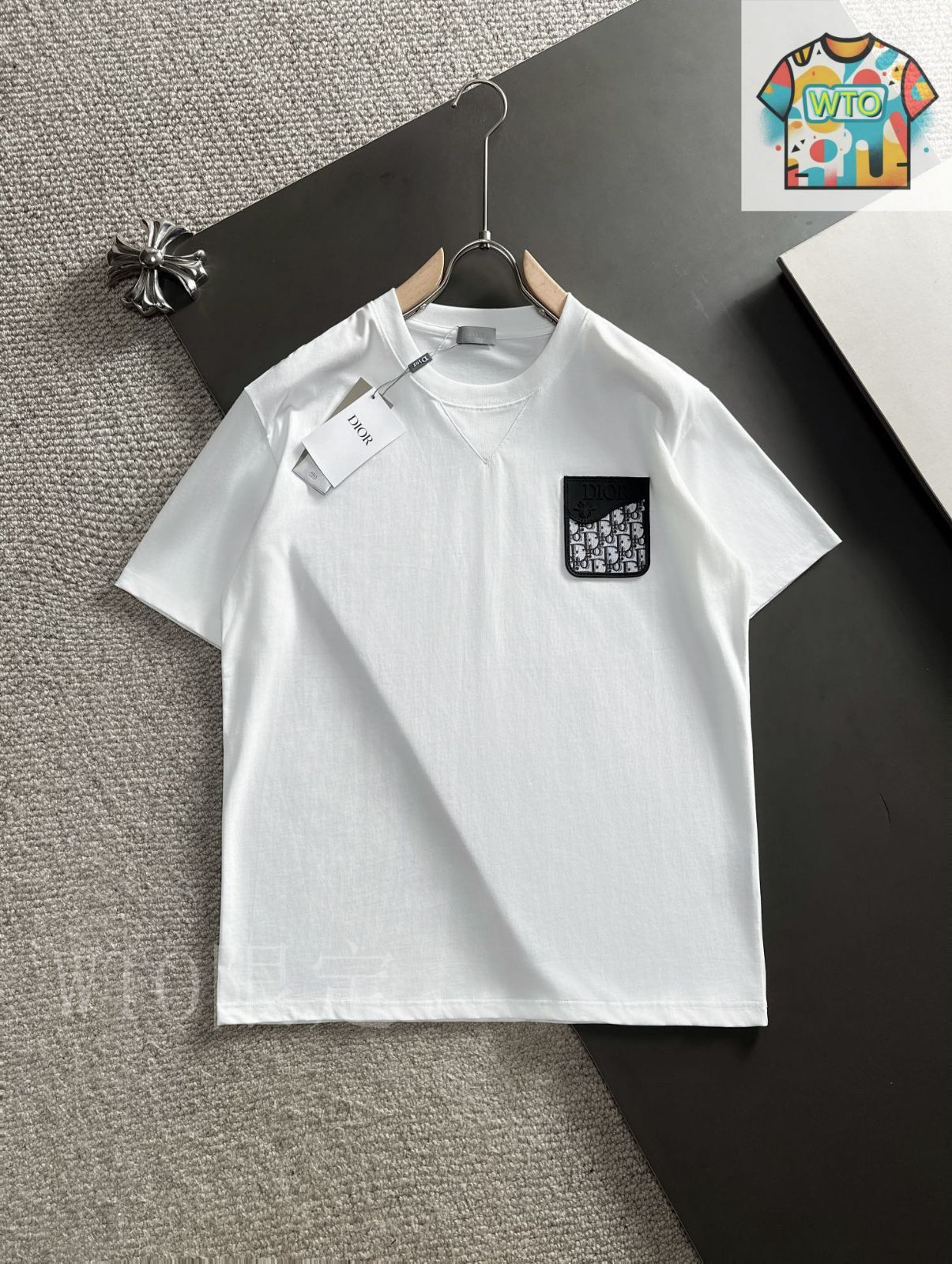 ユニセックス 日常に上質を*LOEWE*コットンTシャツ ホワイト リラックスフィット Tシャツ（コットン） ホワイト - LOEWE