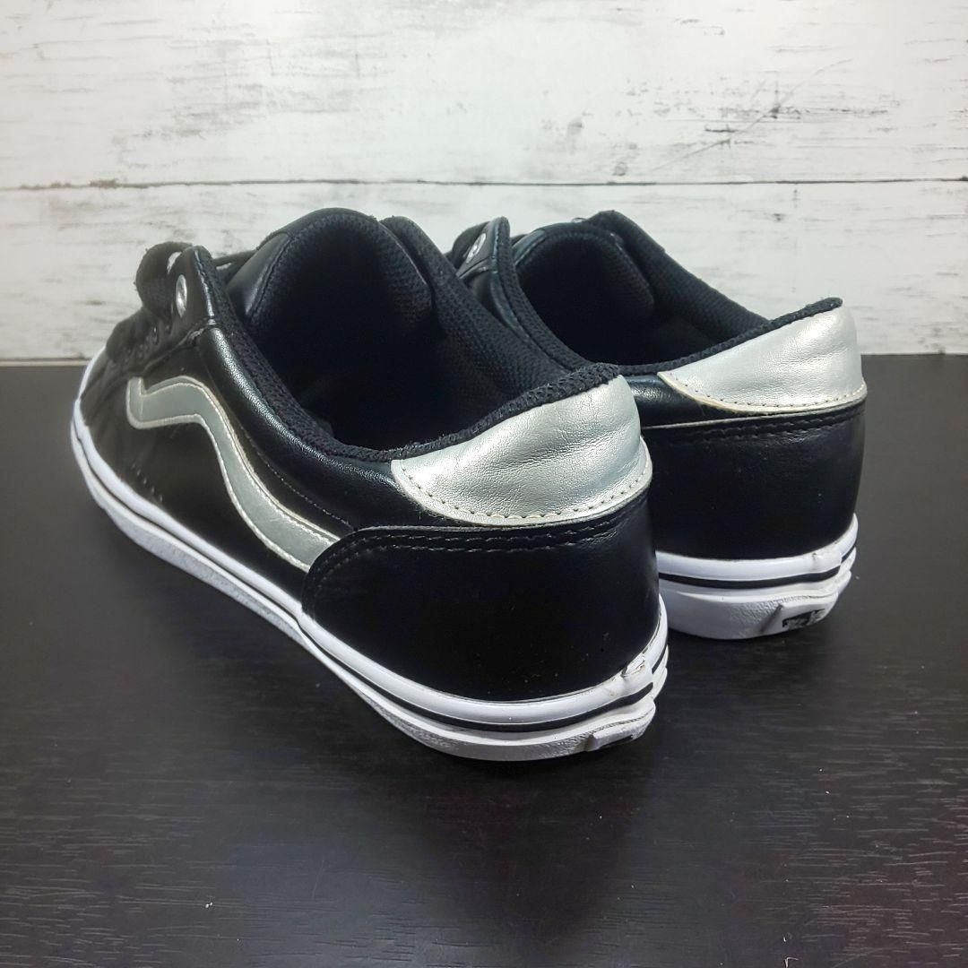 VANS WEEKLY COURT 28.0cm - メルカリ 