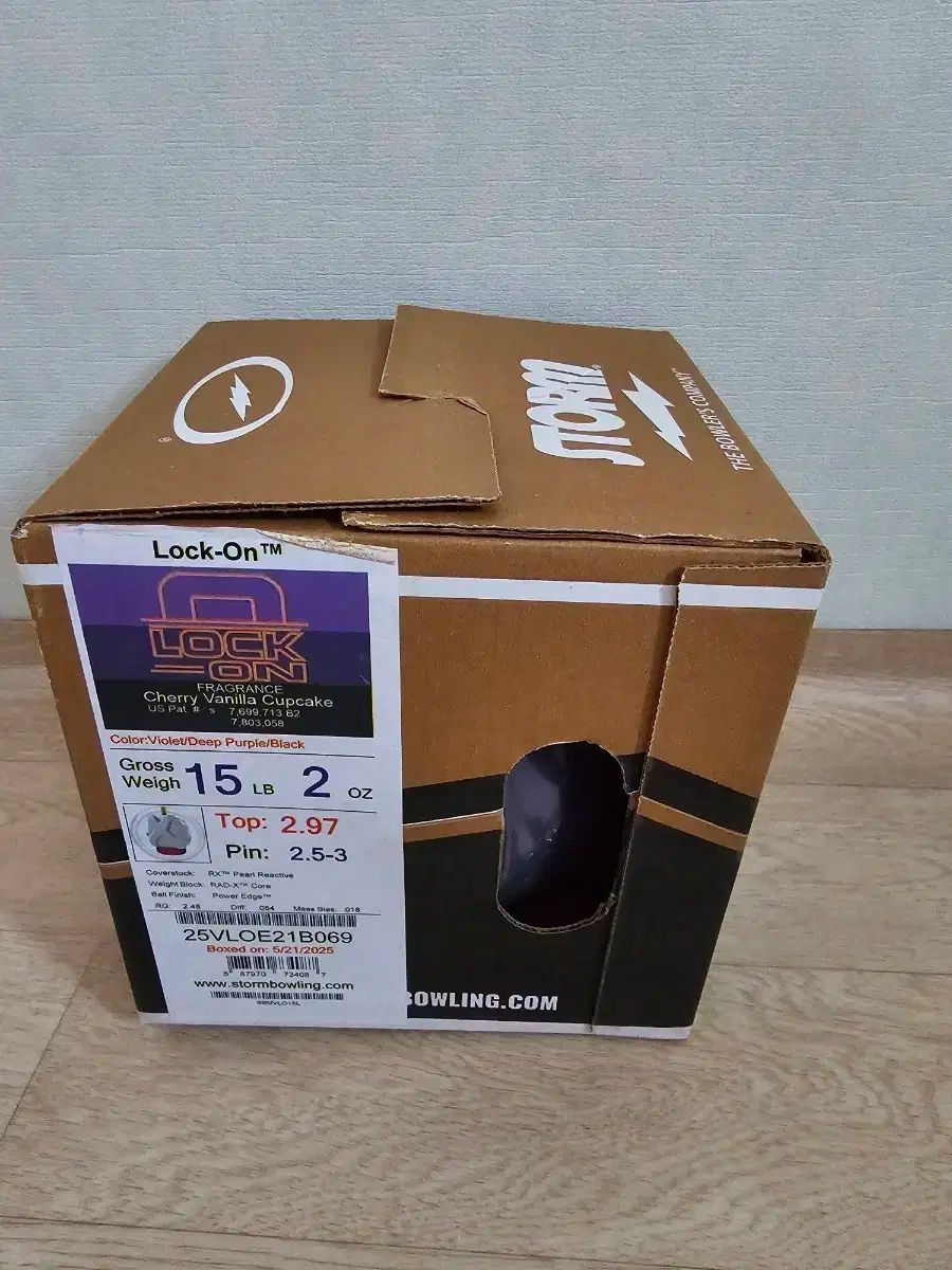 ストーム Lock-On ボーリング 15パウンド