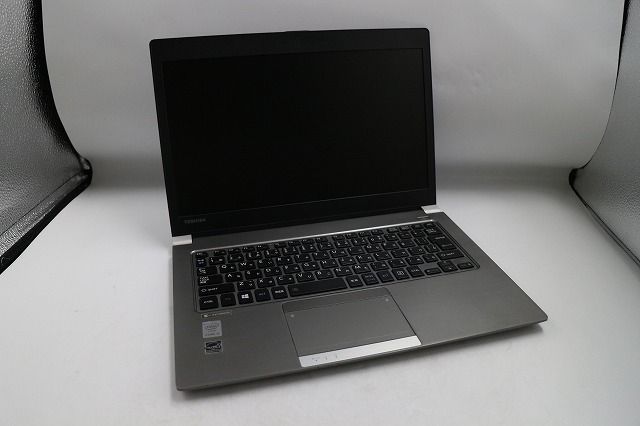 東芝 Dynabook R63/P 第5世代Corei5/13.3型/天板キズ多 - メルカリ