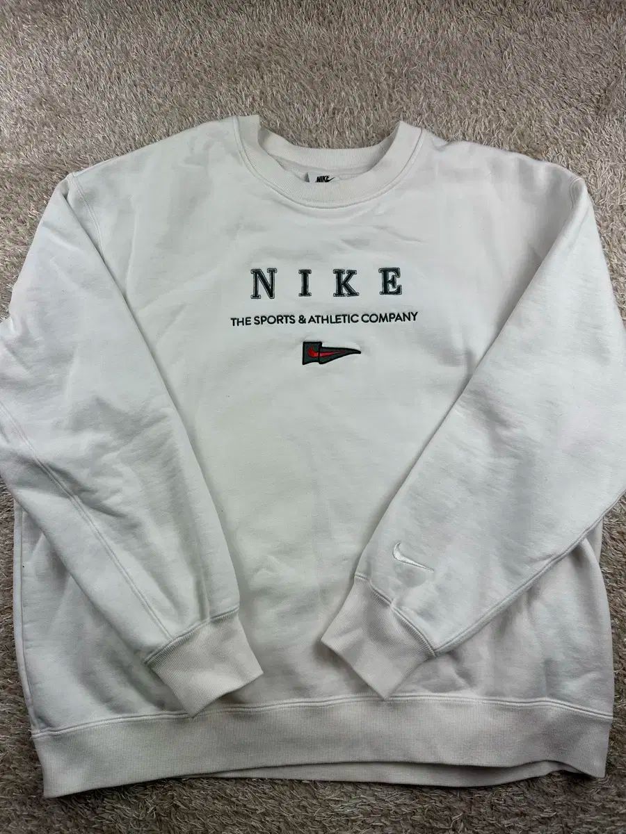 Nike(ナイキ） 裏起毛 パーカー XL