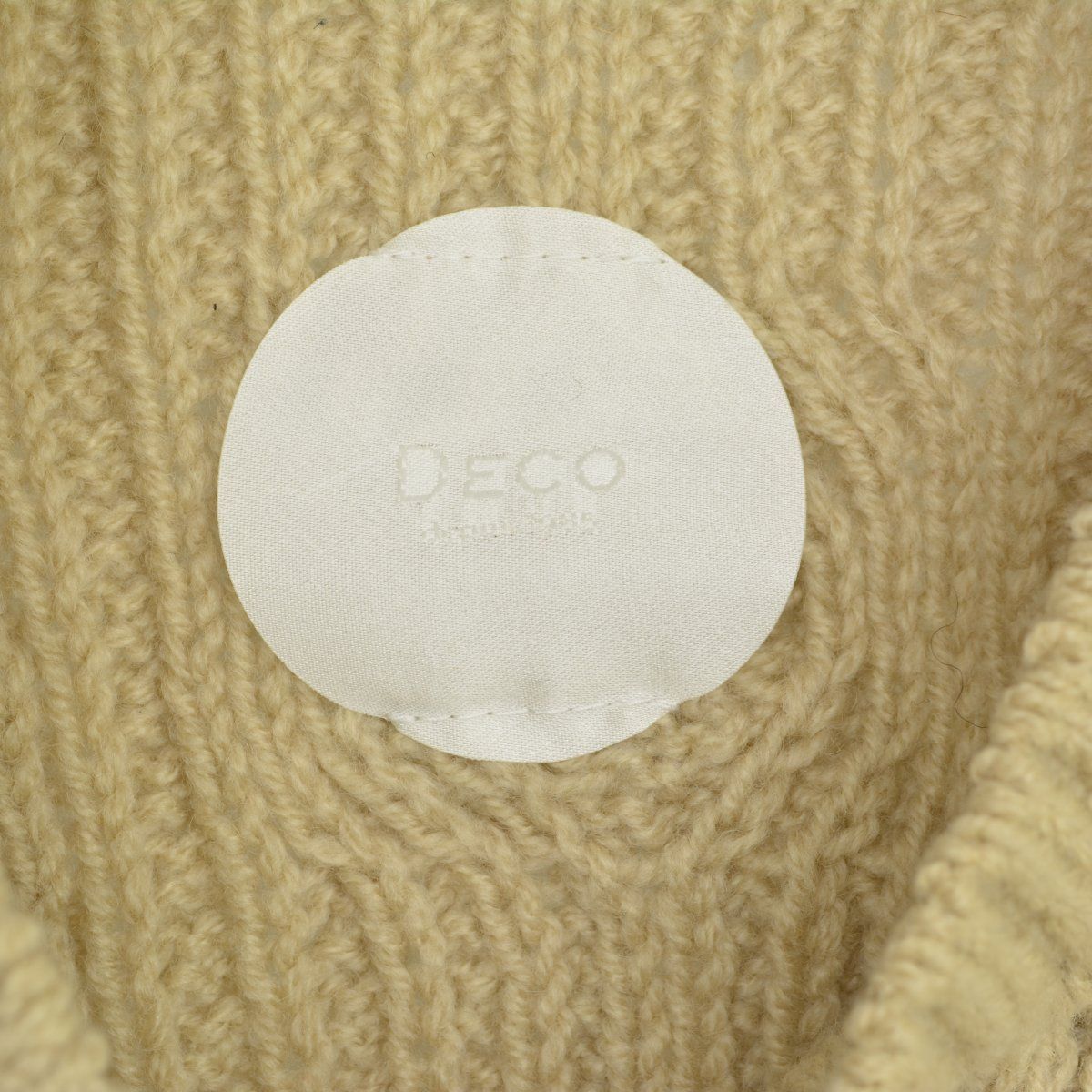 【DECOdepuis1985】GESSYOKU SLIT KNIT ウール混長袖ニットセーター DECOdepuis1985】GESSYOKU SLIT KNIT ウール混長袖ニット