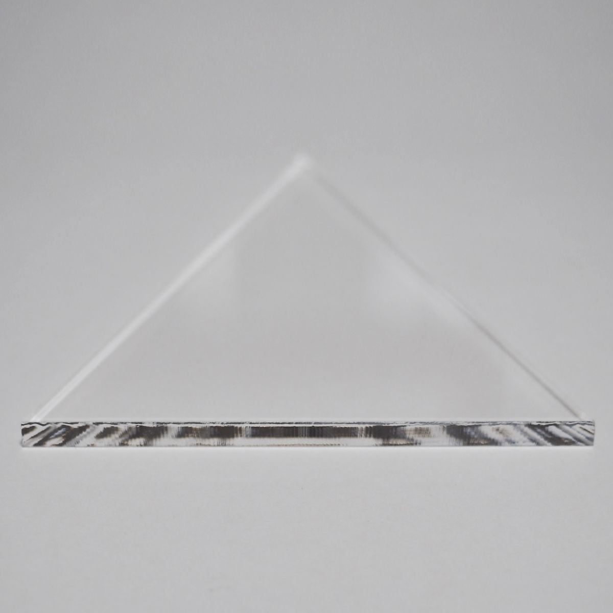 透明 アクリル 5mm厚 正三角形 1辺 9cm 2個セット - メルカリ