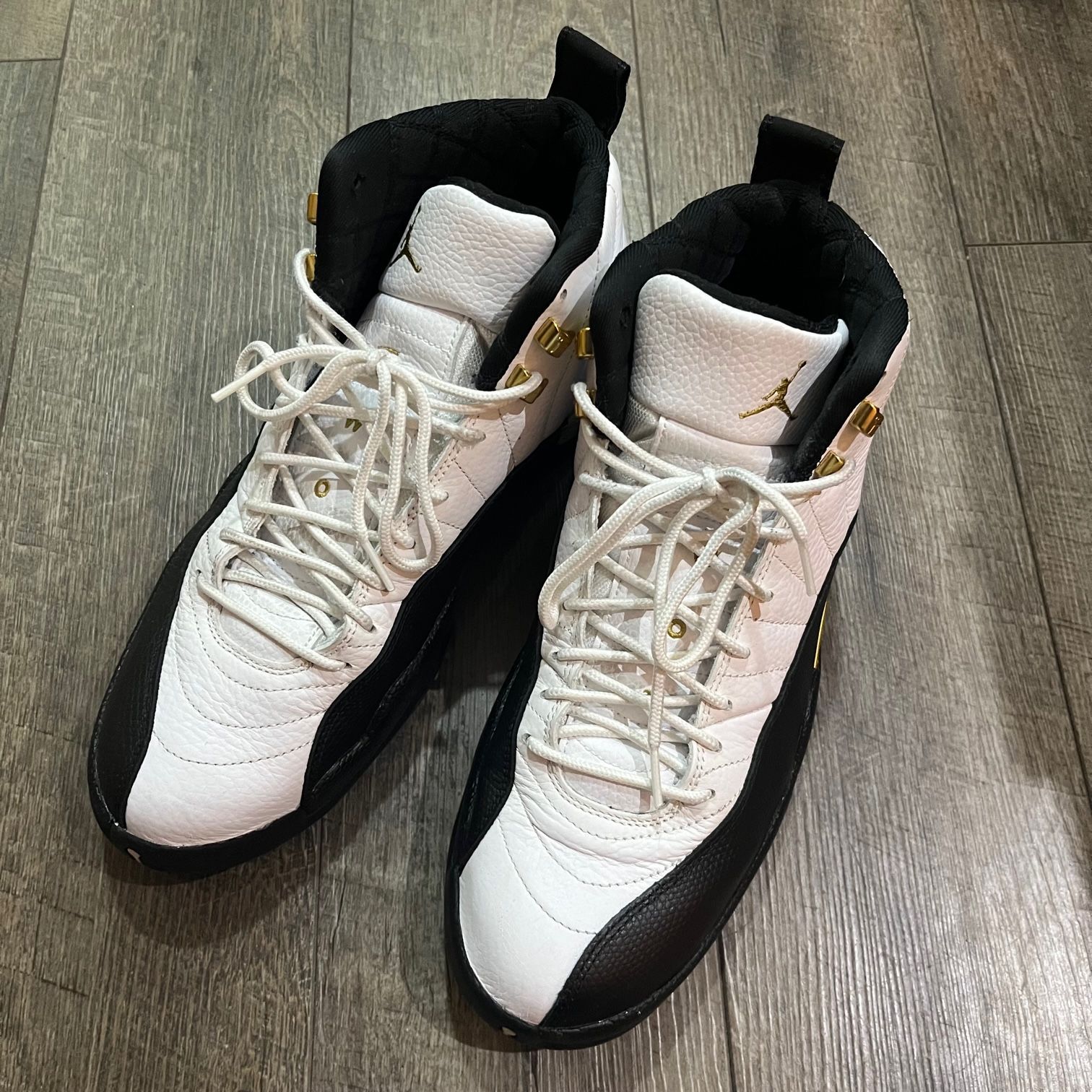 NIKE AIR JORDAN 12 RETRO 