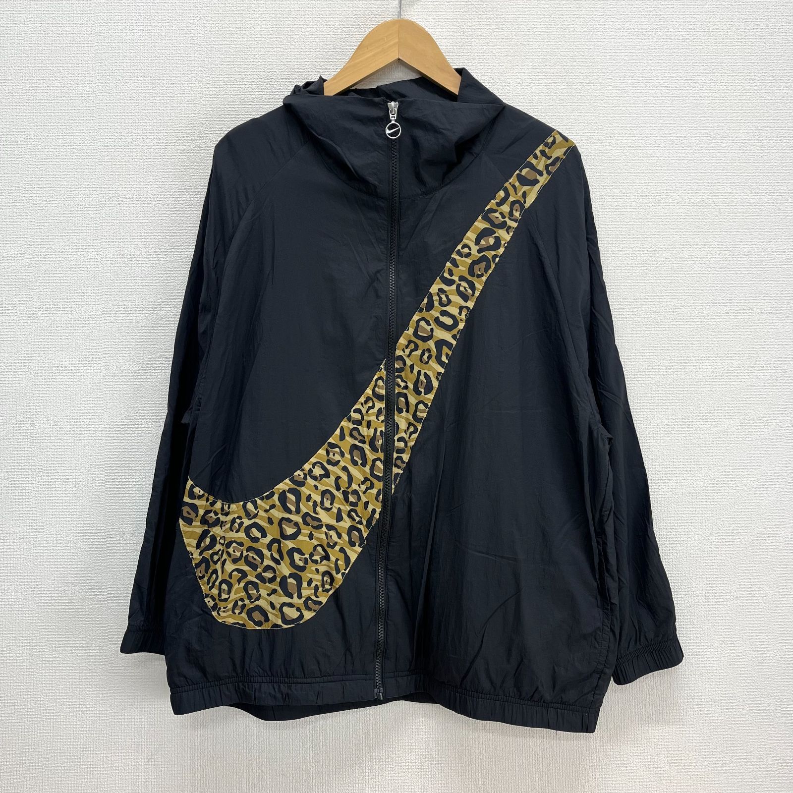 NIKE ナイキ CT1699-010 ウィメンズ レオパード スウッシュ ナイロン 
