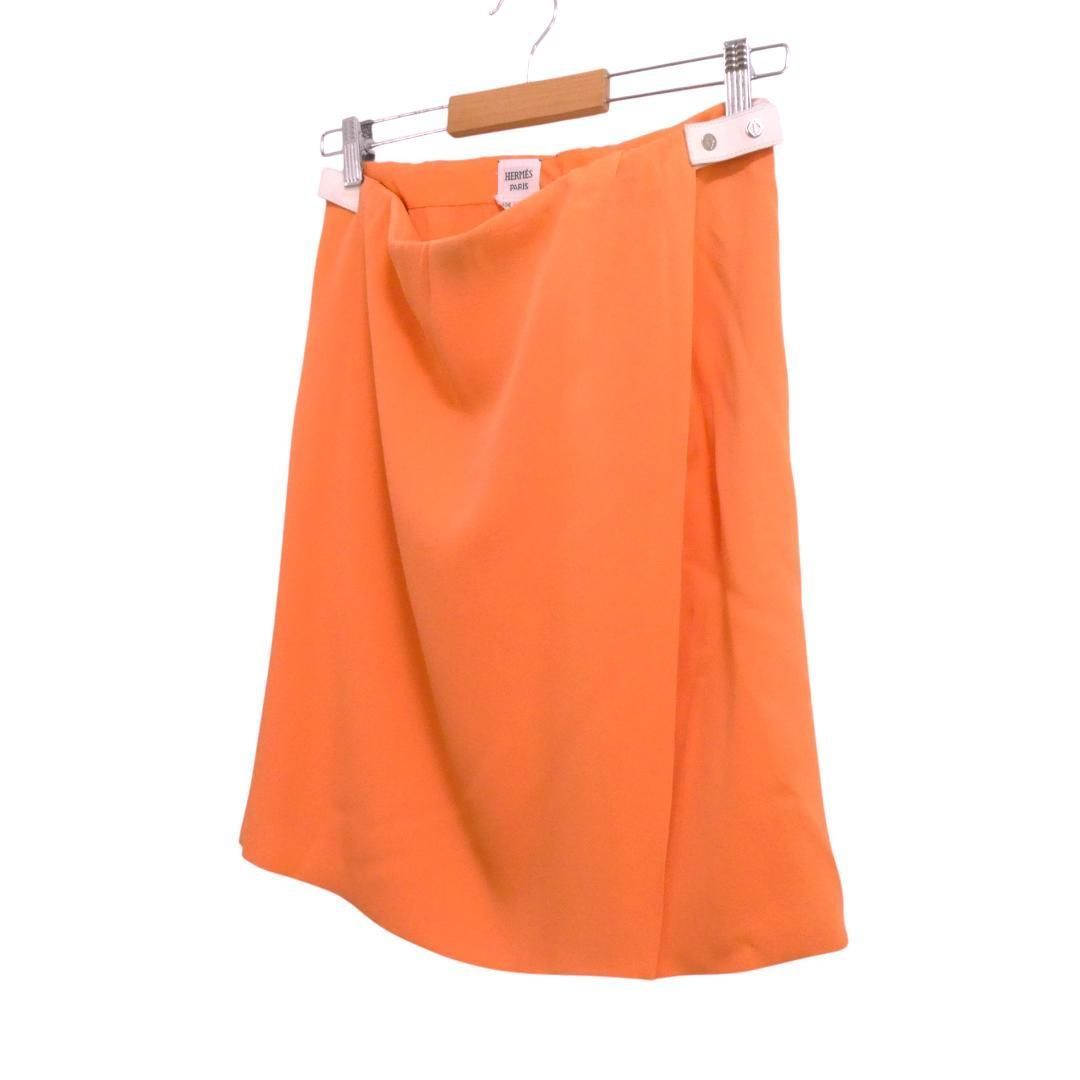 エルメスHERMESスカート サイズ38 美品 HERMES エルメス サイズ38 羊革 レザーベルト シルク100％ 膝丈