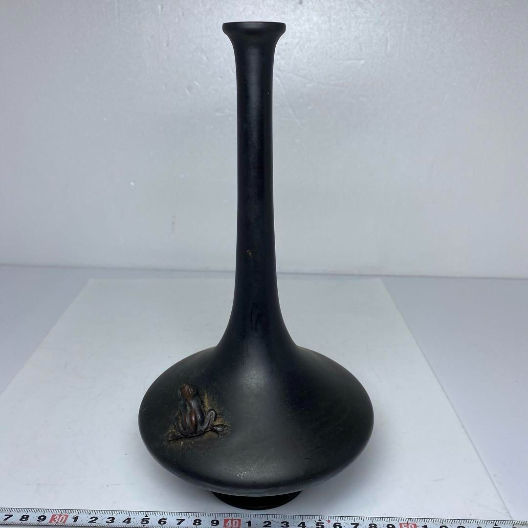 勝峯在銘 銅製蛙花入 タサオ 911g 高さ27㎝ 東里6-1031