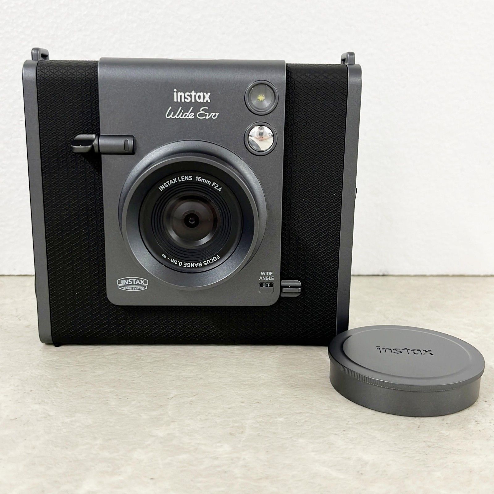 Fujifilm 富士フイルム Instax Wide EVO 箱あり フィルムカメラ