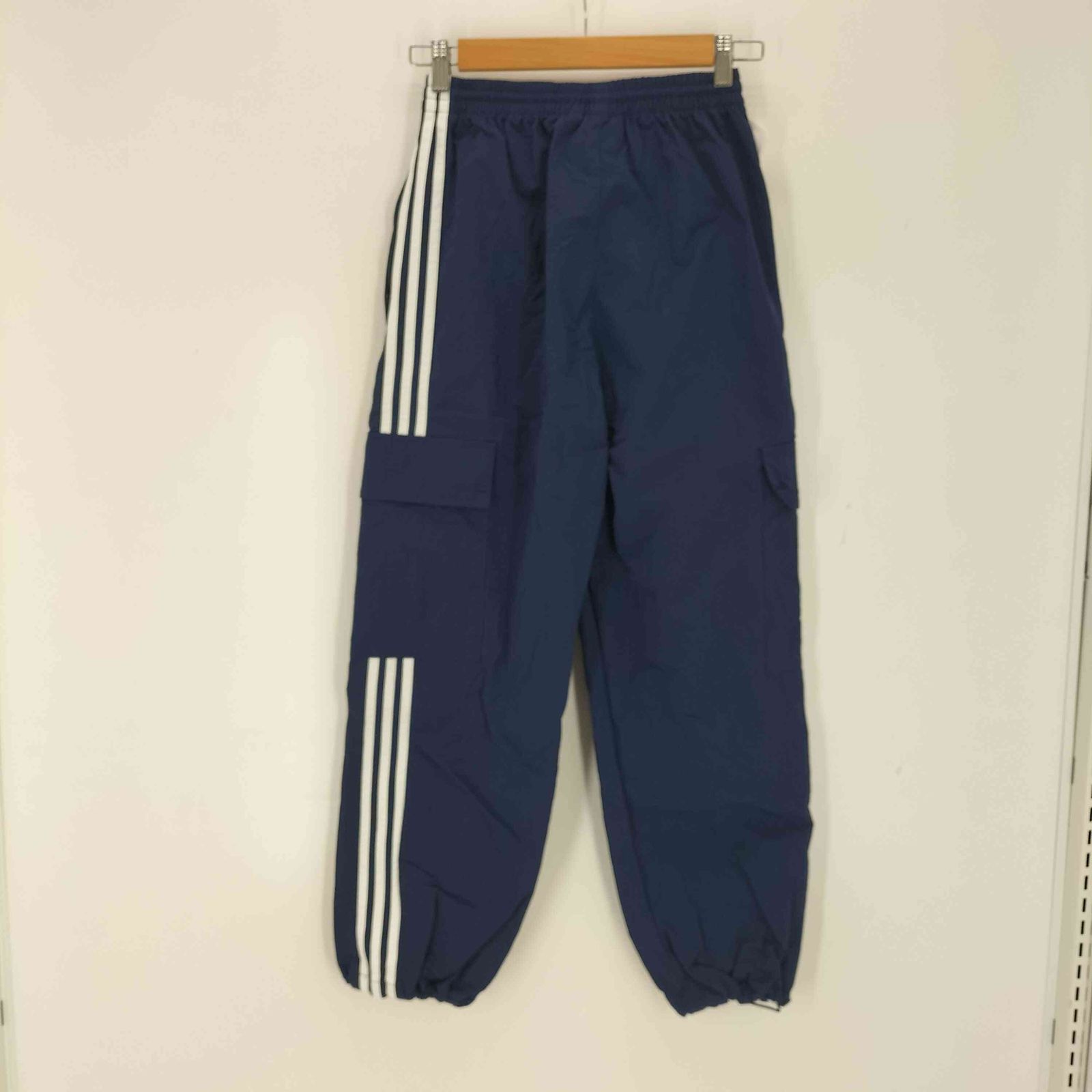 アディダスオリジナルス adidas Originals アディカラー クラシックス スリーストライプス カーゴパンツ メンズ JPN：XS 