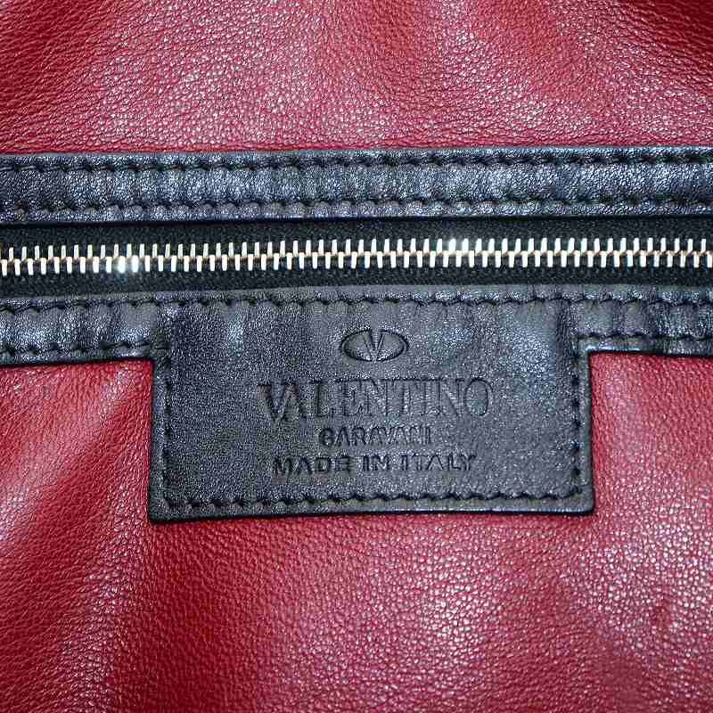 国内発送★VALENTINO★ロゴ ネルコート レザー クラッチ 楽天市場】VALENTINO ヴァレンティノ クラッチバッグ Rockstud