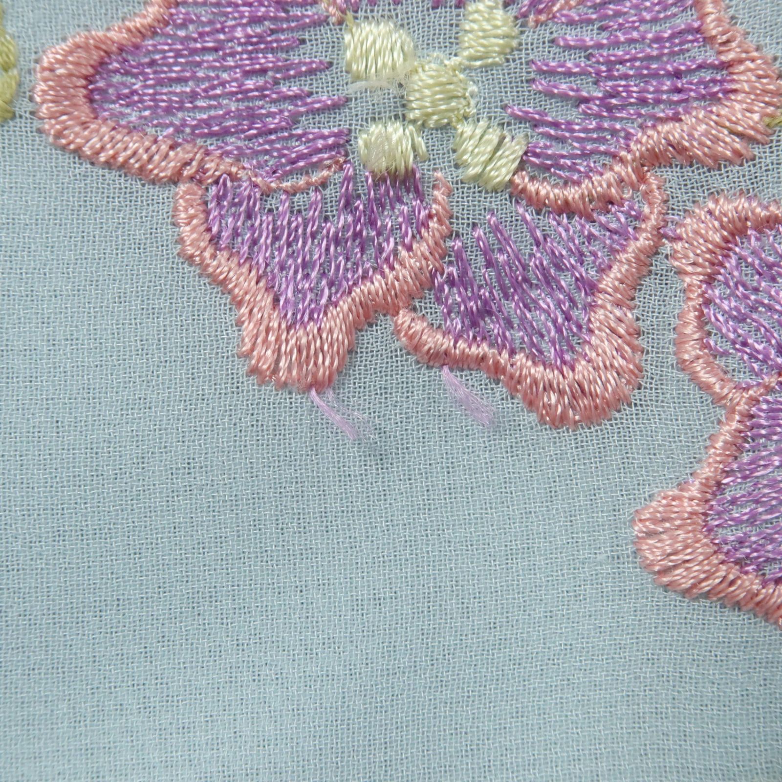 TOCCA ノースリーブ刺繍ワンピース サイズ2 tocca 白黒刺繍ノースリーブ膝丈ワンピース