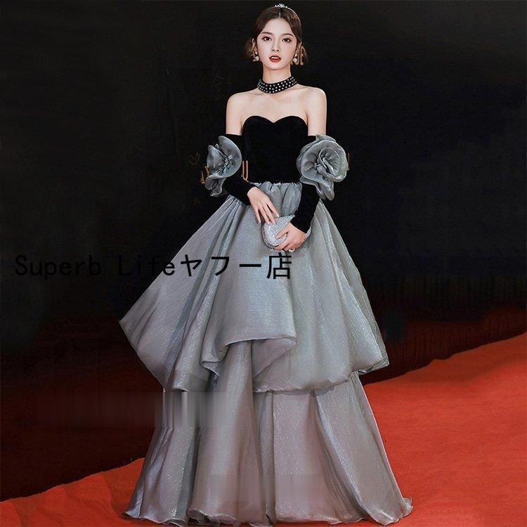 Inajeliazkovaビーズ装飾の黒いロングドレス Inajeliazkovaビーズ装飾の黒いロングドレス