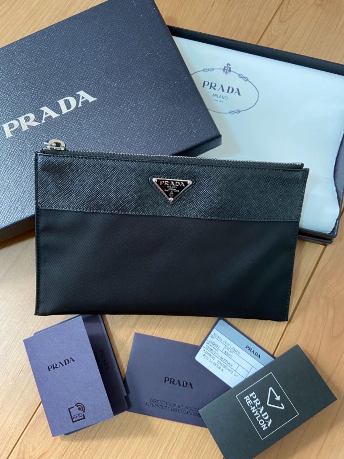 PRADA Re Nylon xサフィアーノレザー ポーチウォレット - メルカリ