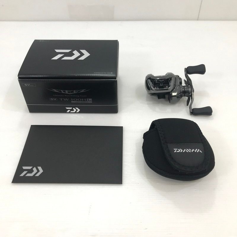 品 Daiwa ダイワ 24 スティーズ SV TW 100HL 左ハンドル ベイトリール 釣り 釣り具等 134-251024-hi-11-tag