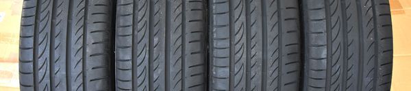 45R17 タイヤセット