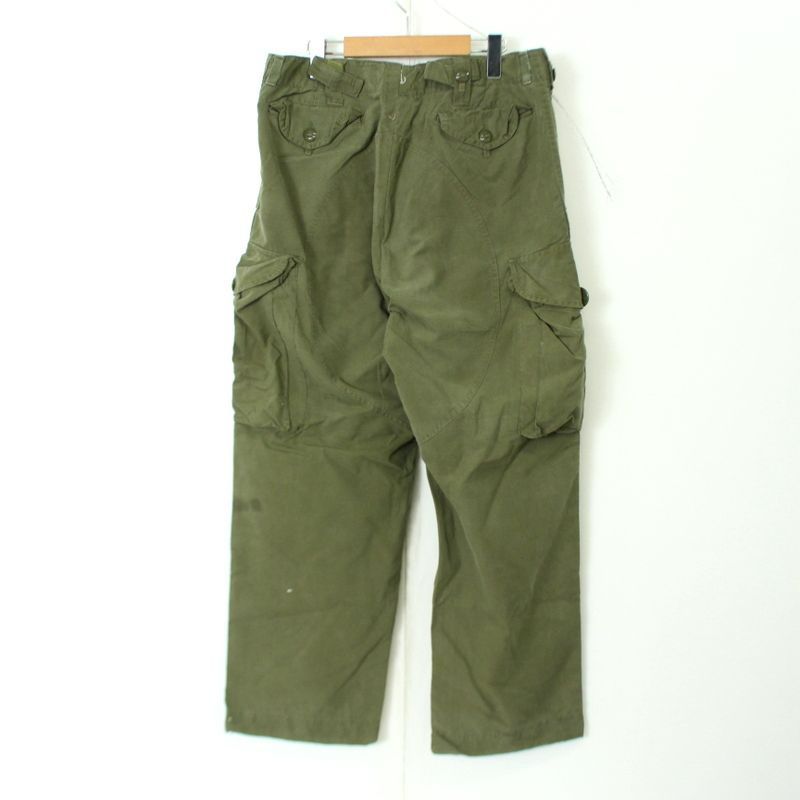 80s90s ビンテージ ミリタリー カナダ軍 カーゴパンツ 古着 Deadstock!! 90s オランダ軍 ミリタリー コットンサテン