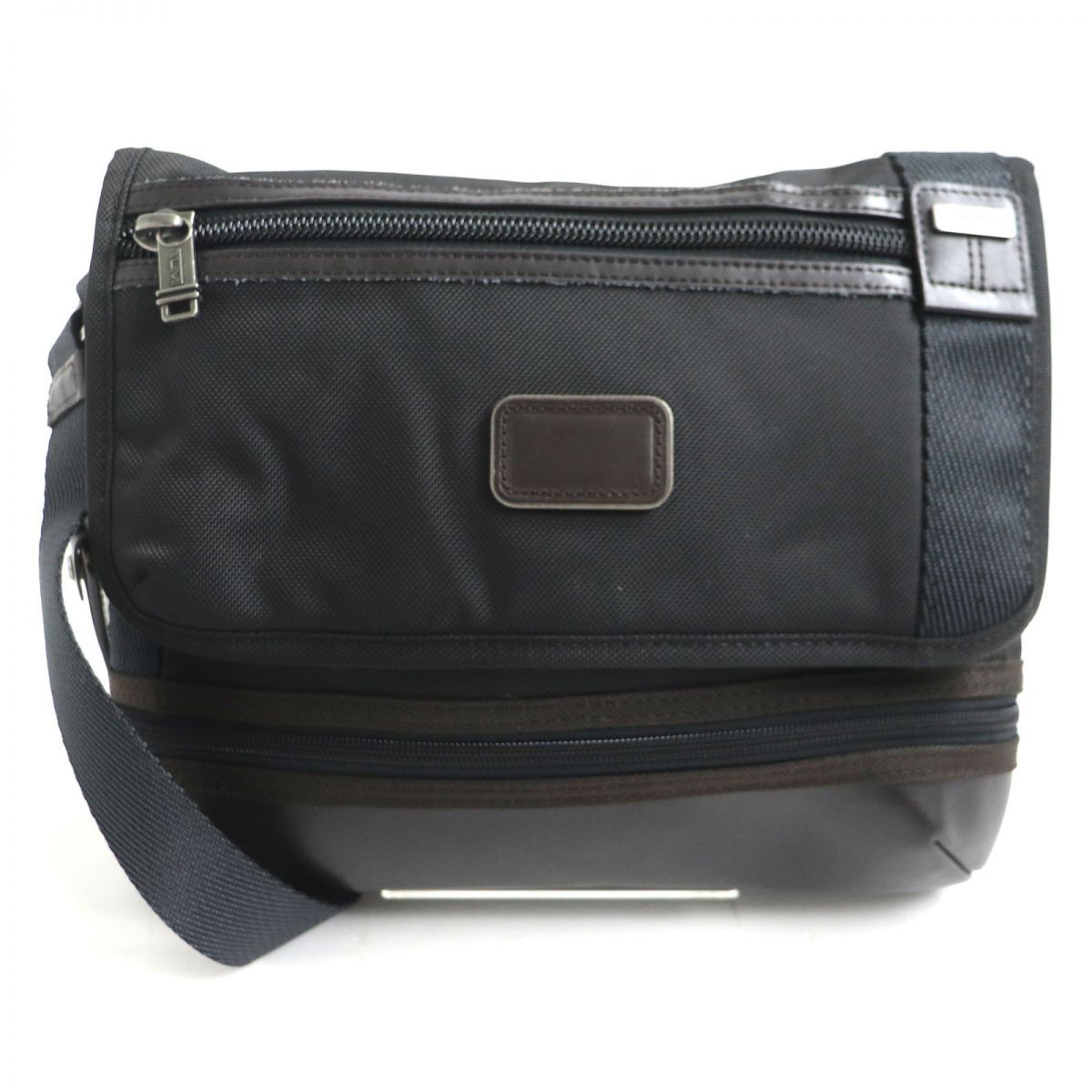 極美品▽TUMI トゥミ 222371HK アルファ ブラボーバートンクロス 拡張 