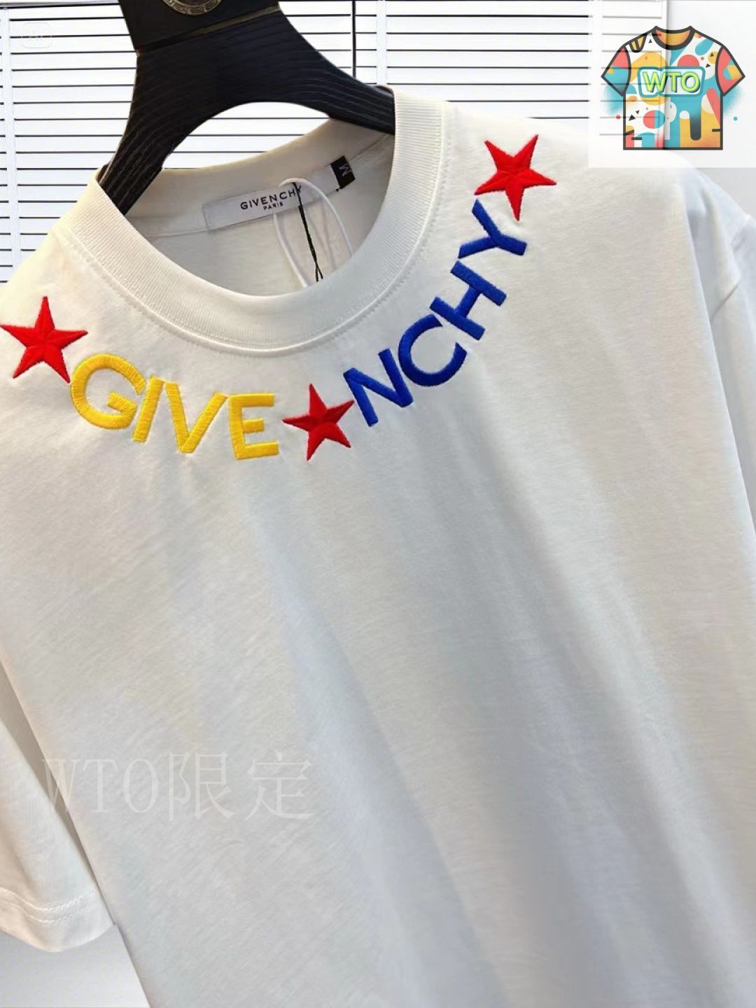 GIVENCHY♡美品♤激安！早い者勝ち！！ 今日WTO】GIVENCHY (GVC) 25SS 刺繍ロゴ シャツ-JD86 - メルカリ