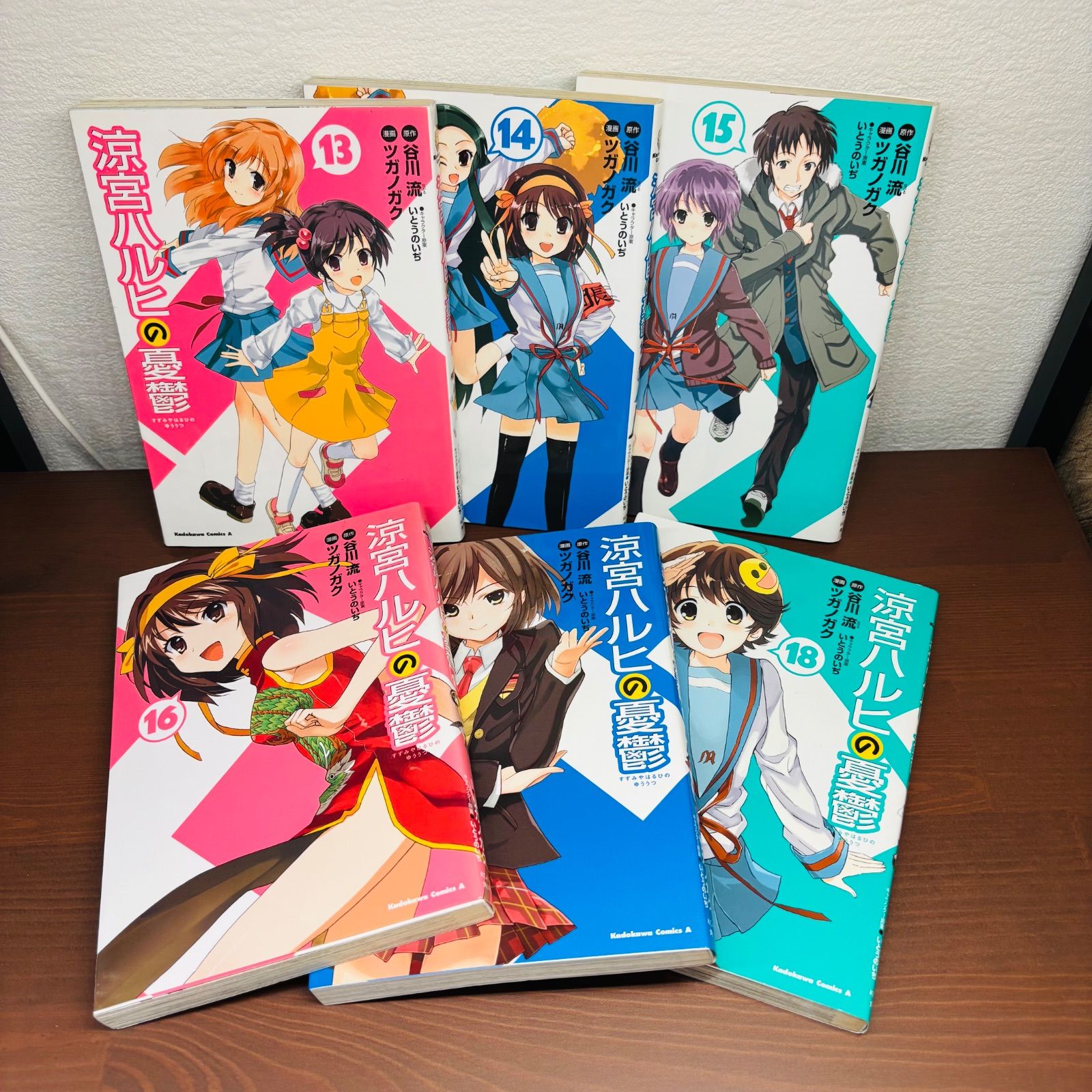 涼宮ハルヒの憂鬱 完結 1-20巻 全巻セット 6巻付録カード付き - メルカリ