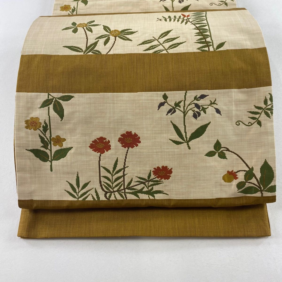 半幅帯 美品 名品 縞 幾何学 山吹茶色 正絹 中古 名古屋帯 美品 逸品 証紙 魅都利紬 縞 幾何学 金糸 茶色 正絹