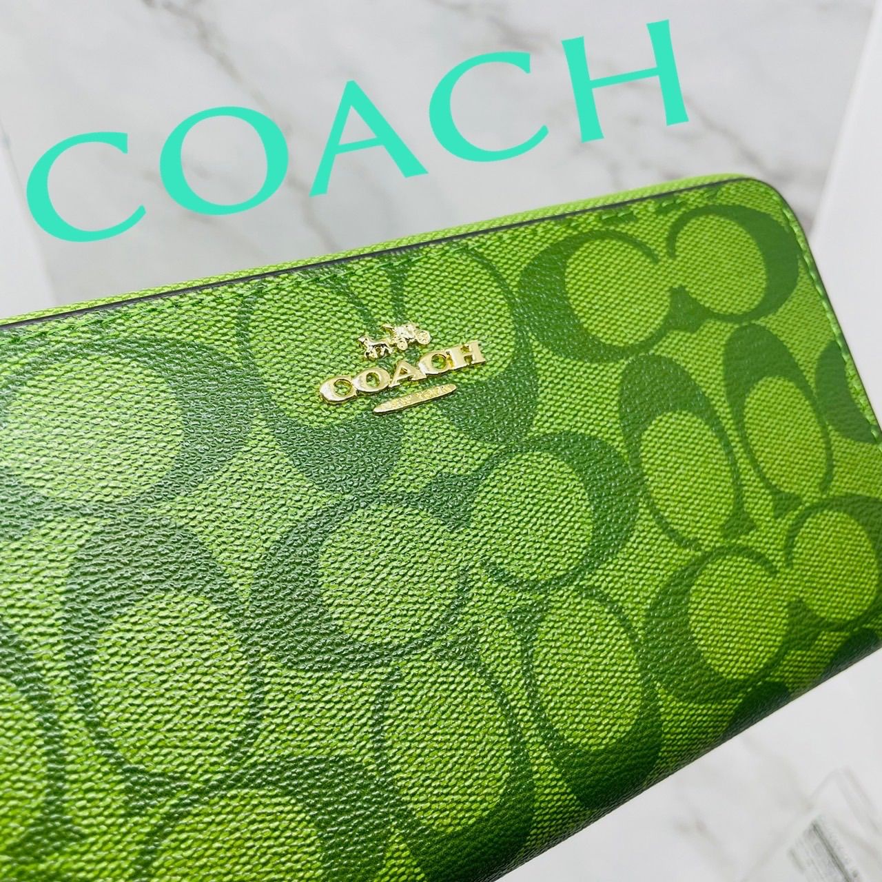 ♡新品♡ COACH コーチ 長財布 シグネチャーストラップ付き ネオン