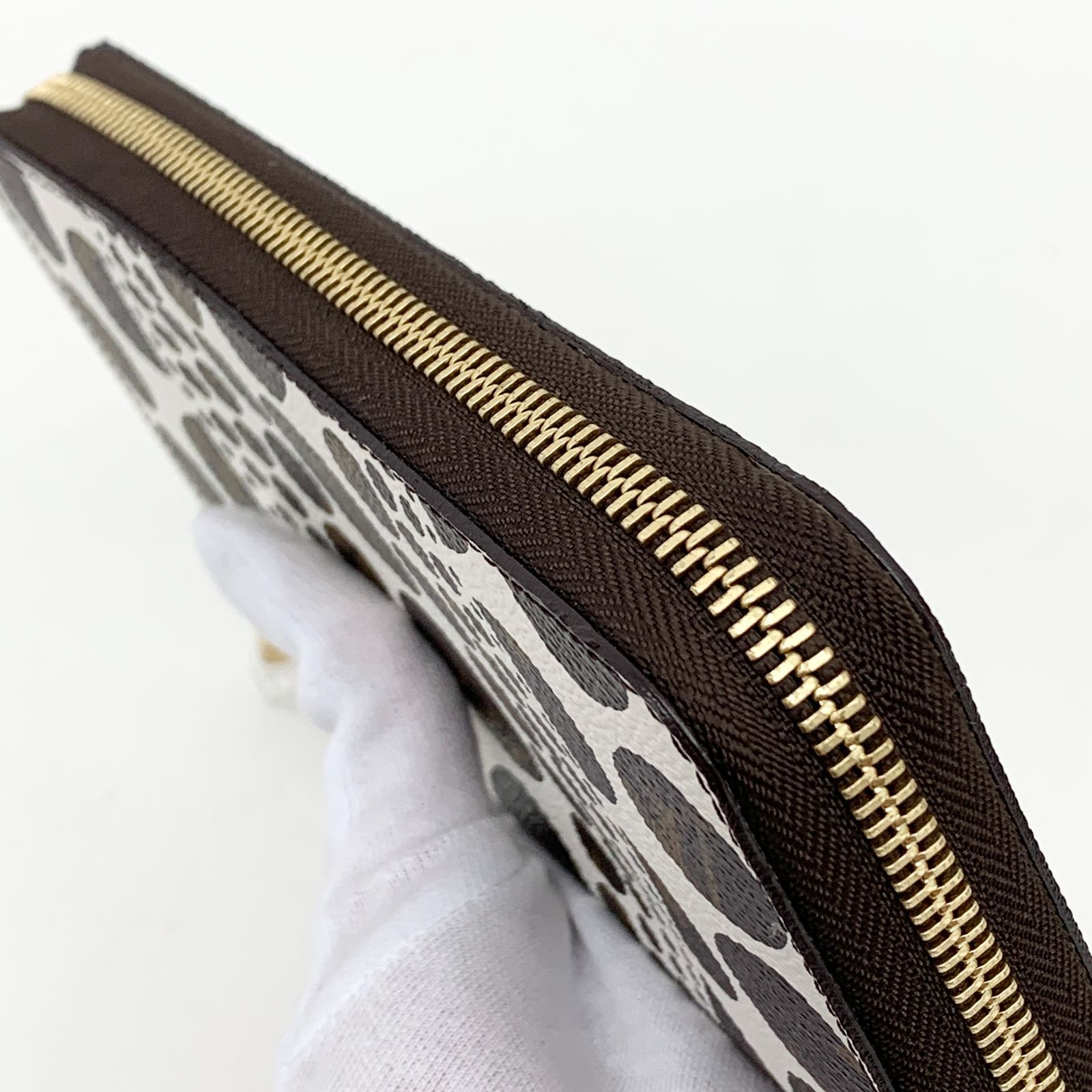 未使用 草間彌生 LOUIS VUITTON ジッピーウォレット M60447本物