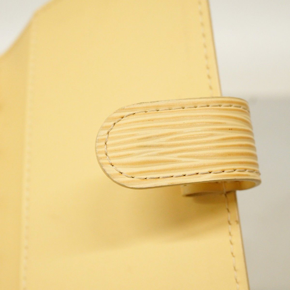 手帳カバー エピ