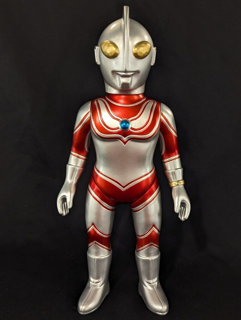 G帰ってきたウルトラマン(蓄光) フィギュア王限定カラー G帰ってきたウルトラマン(蓄光) フィギュア王限定カラー」こちらも好評