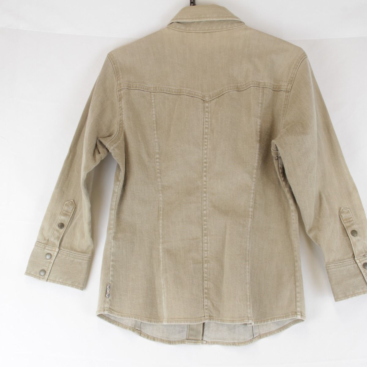 美品本物バーバリーBurberry上質コットンデニムジャケット☆42サイズM◯ 楽天市場】バーバリー 長袖 デニムジャケット 38 BURBERRY
