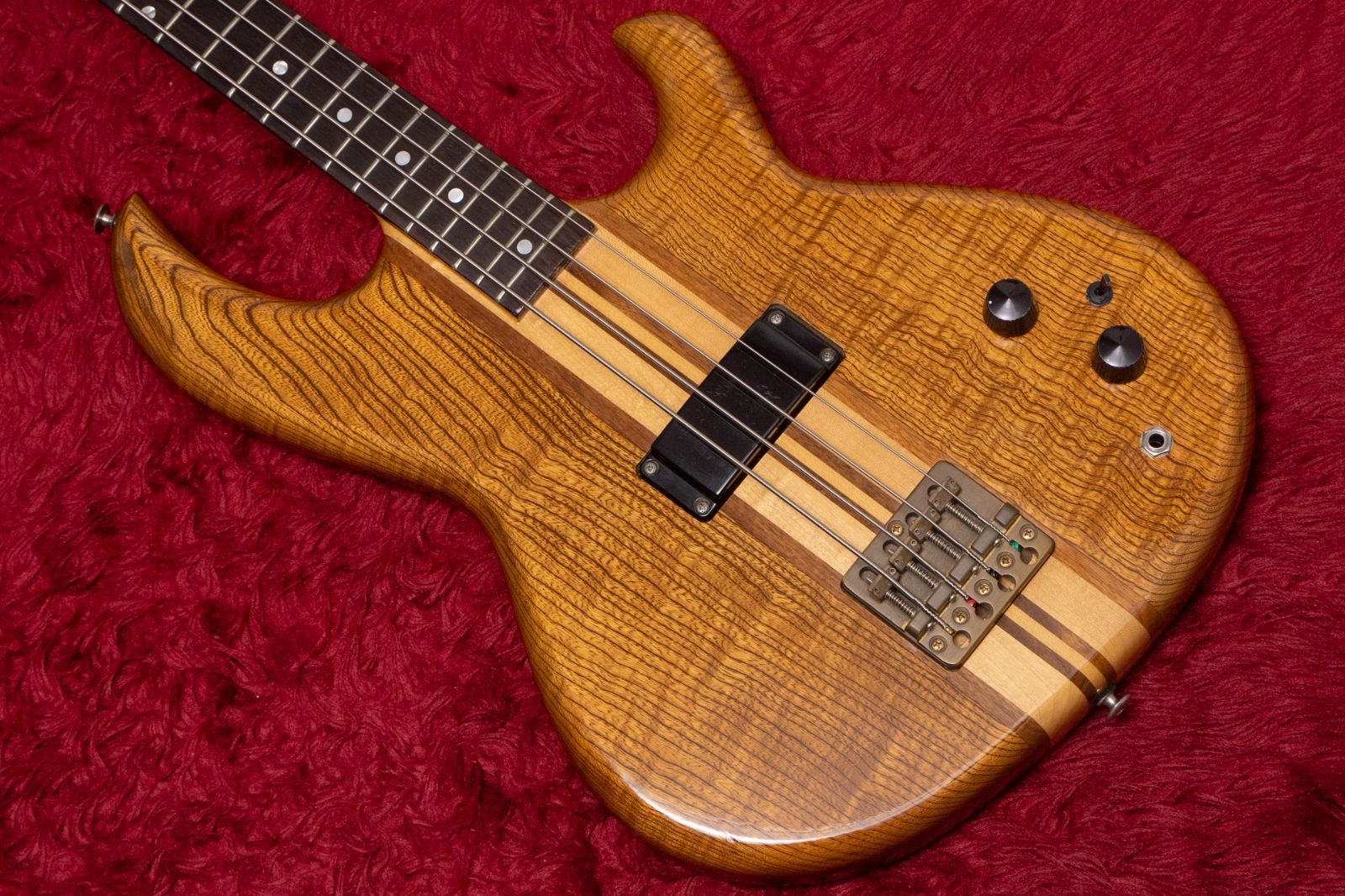 used】Aria ProⅡ / SB-700 1978~1984 4.625kg #1091【GIB横浜