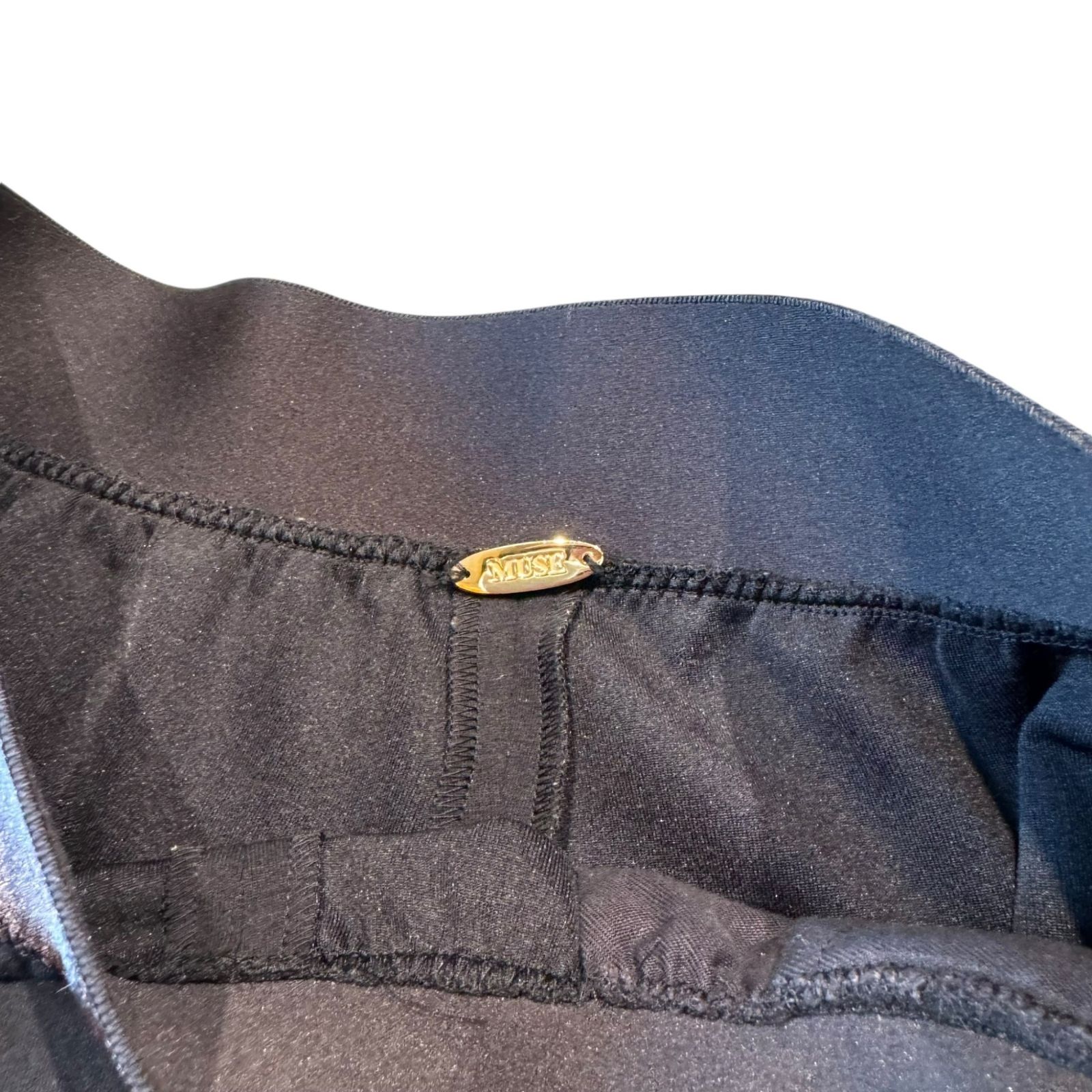 MUSE de Deuxieme Classe (ミューズドゥドゥーズィエムクラス