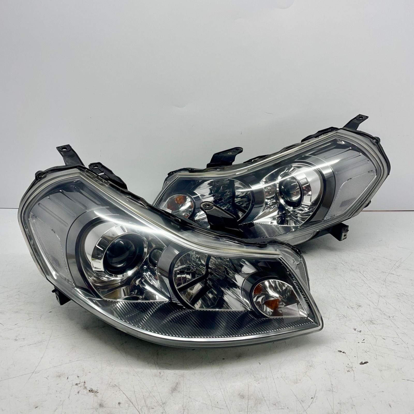 美品【コーティング済】スズキ YA11S YB11S YA41S YB41S YC11S SX4 ヘッドライト ランプ レンズ 左右セット LR HID koito 100-59104 P70251