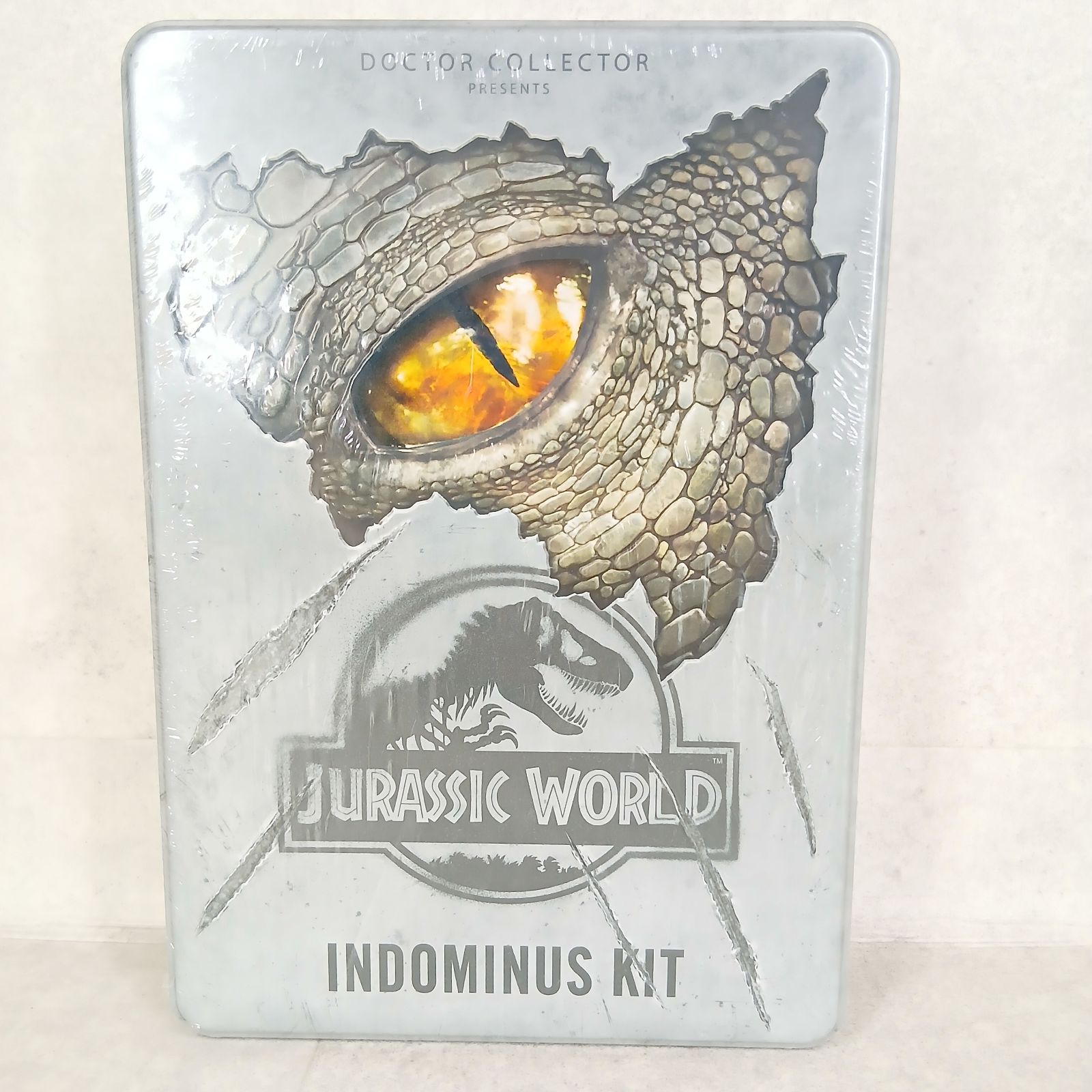インドミナスキット 　ジュラシック・ワールド 新品 ジュラシック・ワールド インドミナスキット JURASSIC