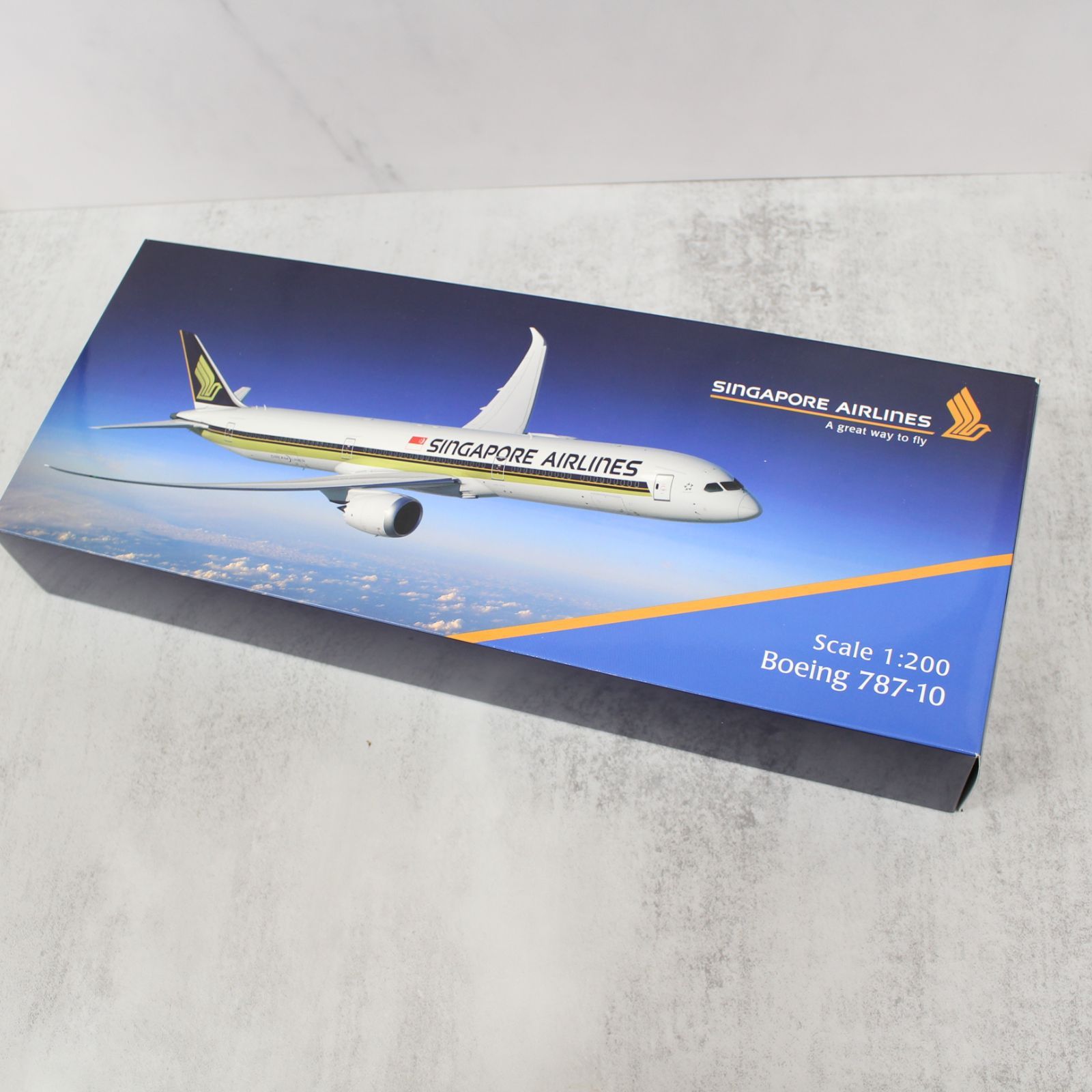 シンガポール航空 ボーイング787-10模型 1/500 JC Wings 【予約商品】787-10 シンガポール航空 特別塗装 「納品