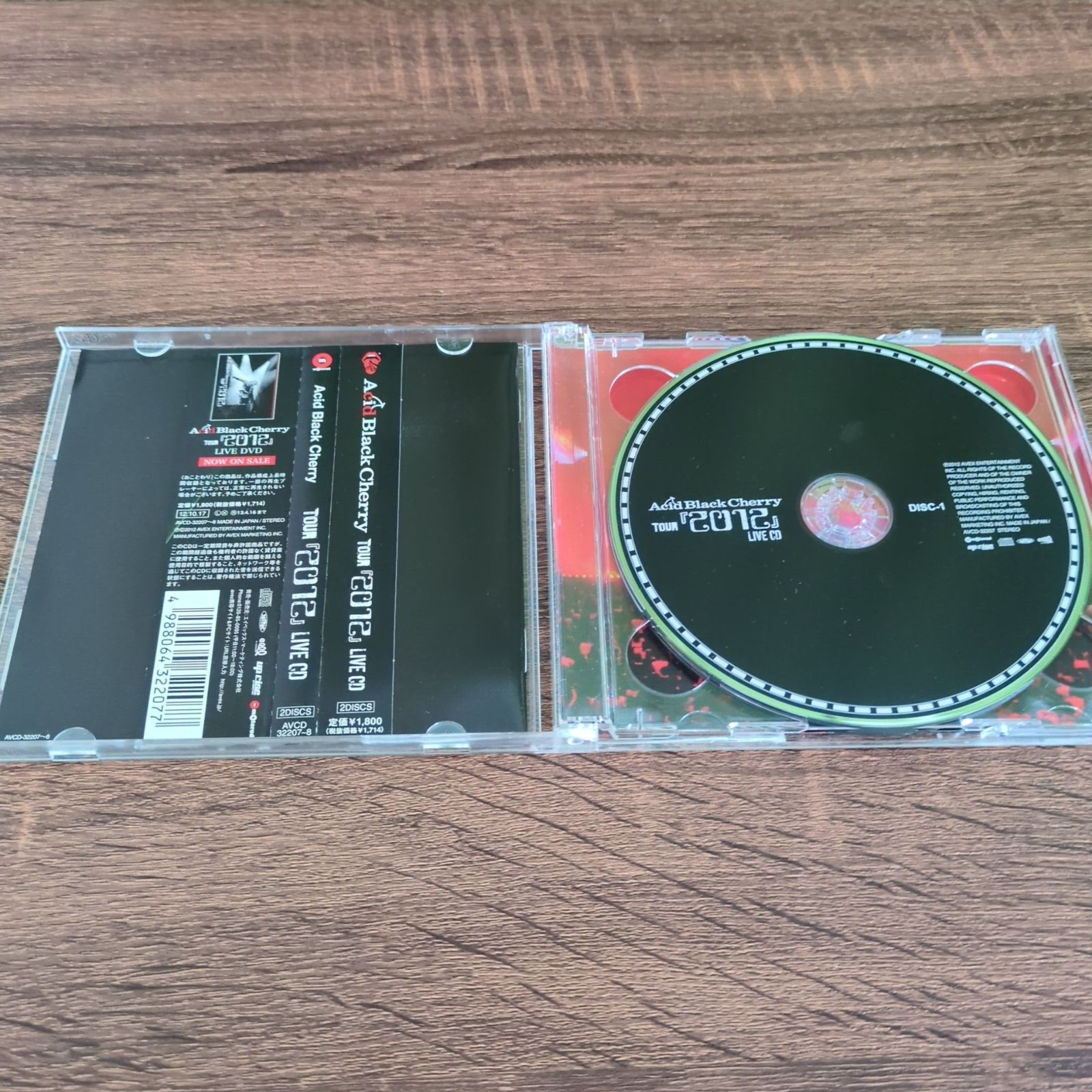 Acid Black Cherry TOUR 『2012』　ライブDVD初回盤 Acid Black Cherry TOUR 『2012』 : Acid Black Cherry