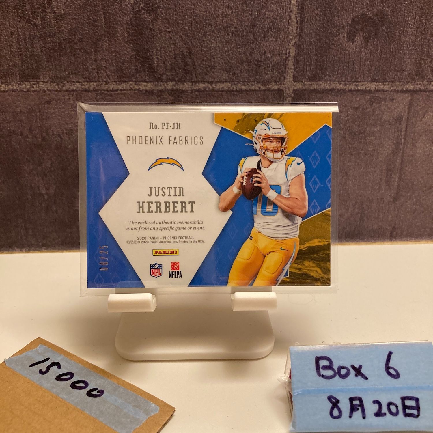 2020 Panini Phoenix Justin Herbert 08|25 Los Angeles Chargers Phoenix Fabrics パッチ RC ルーキー Rookie カード