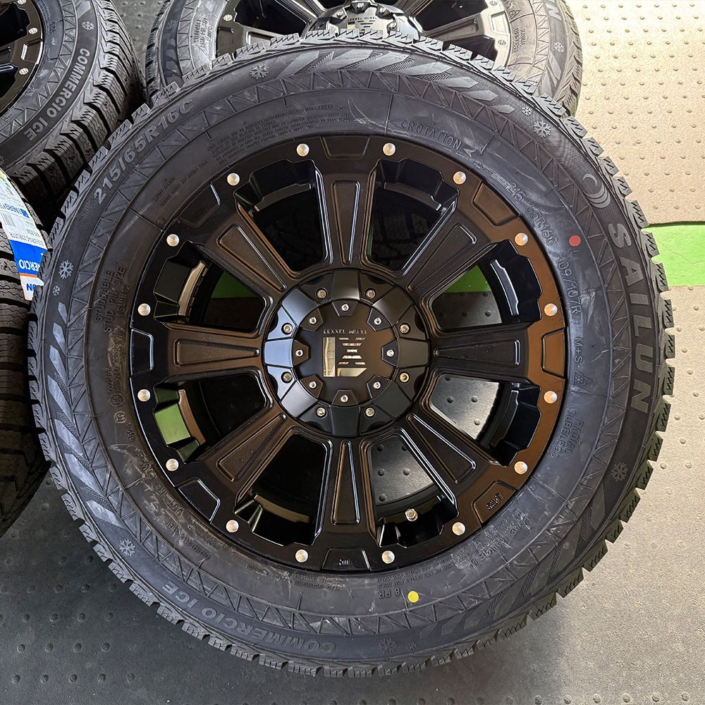 ハイエース用 スタッドレス